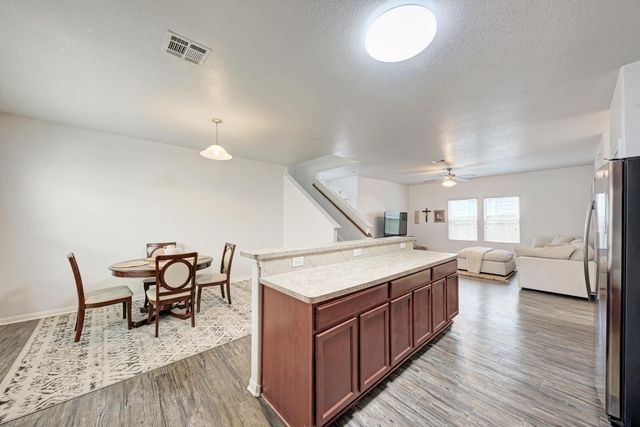 5040 Irvine LN, Del Valle, TX 78617