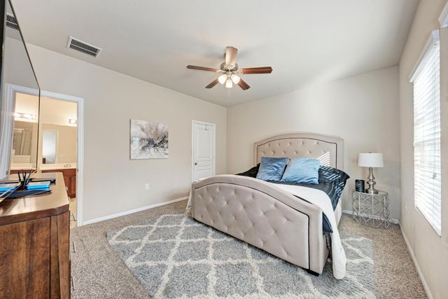 5040 Irvine LN, Del Valle, TX 78617