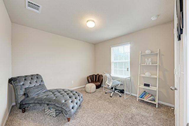 5040 Irvine LN, Del Valle, TX 78617