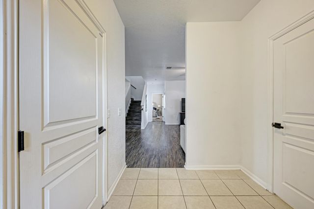 5040 Irvine LN, Del Valle, TX 78617