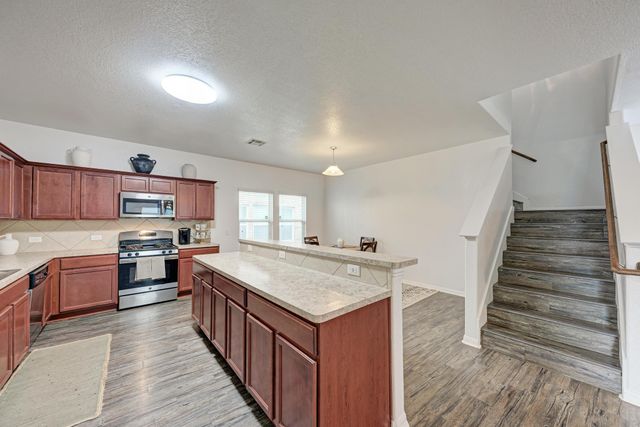 5040 Irvine LN, Del Valle, TX 78617