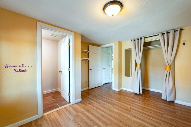 2331 Edna Avenue NW, Albuquerque, NM 87104