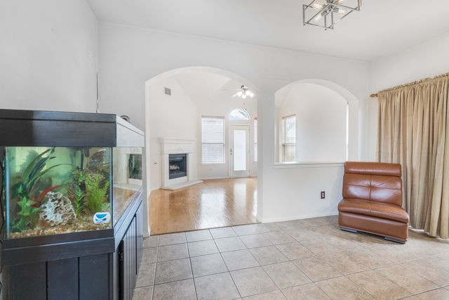 7712 Smugglers Cove, Arlington, TX 76016