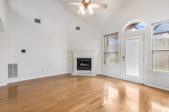 7712 Smugglers Cove, Arlington, TX 76016