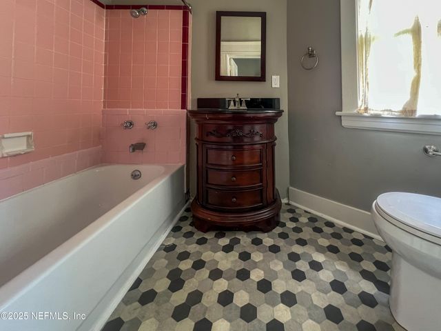 1120 ACOSTA Street 4, Jacksonville, FL 32204