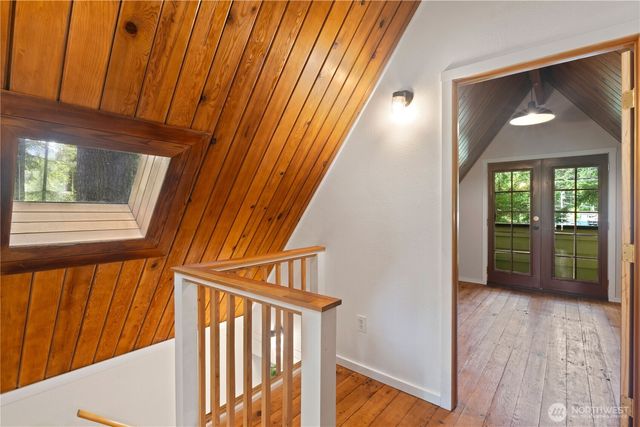 6182 Chestnut Drive, Maple Falls, WA 98266