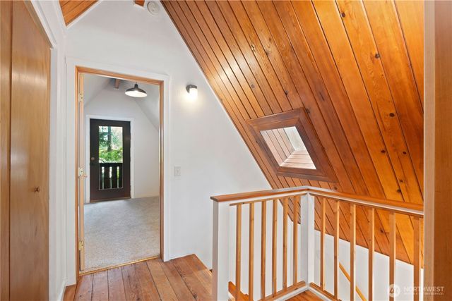 6182 Chestnut Drive, Maple Falls, WA 98266