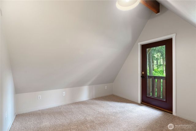 6182 Chestnut Drive, Maple Falls, WA 98266