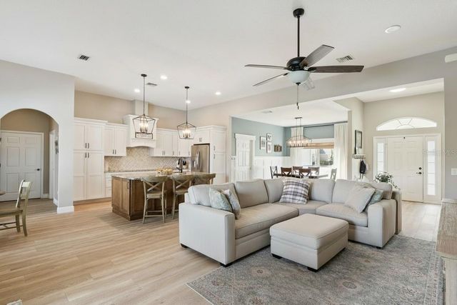 16805 BEAUCLAIRE COURT, Tavares, FL 32778