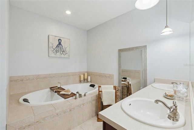 16805 BEAUCLAIRE COURT, Tavares, FL 32778