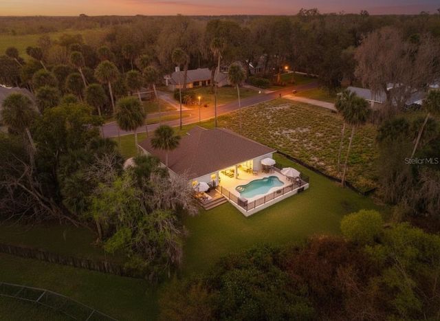 16805 BEAUCLAIRE COURT, Tavares, FL 32778