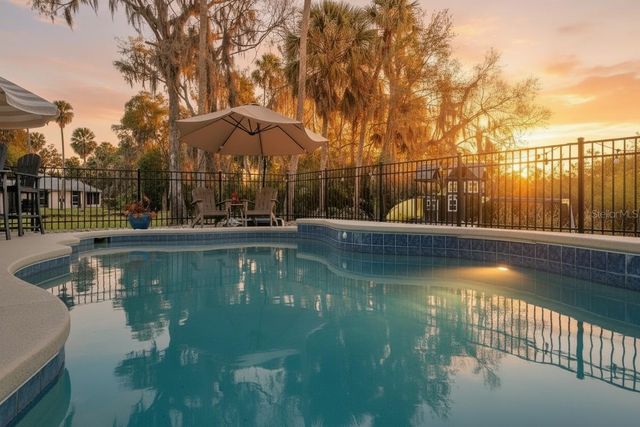 16805 BEAUCLAIRE COURT, Tavares, FL 32778