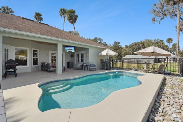 16805 BEAUCLAIRE COURT, Tavares, FL 32778