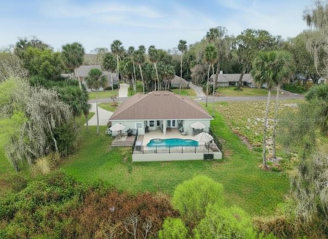 16805 BEAUCLAIRE COURT, Tavares, FL 32778