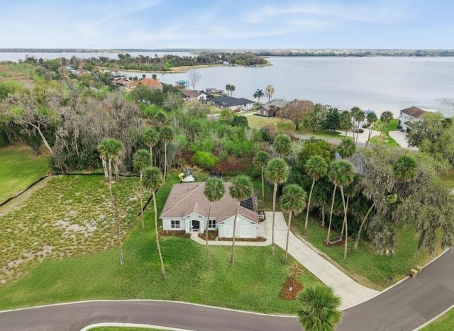 16805 BEAUCLAIRE COURT, Tavares, FL 32778