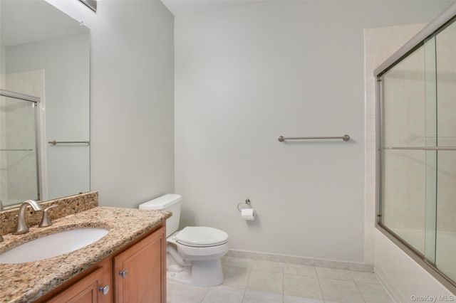 410 Westchester Avenue 110, Port Chester, NY 10573