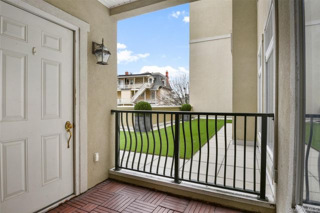 410 Westchester Avenue 110, Port Chester, NY 10573