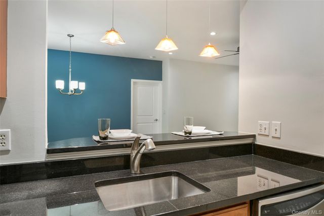 410 Westchester Avenue 110, Port Chester, NY 10573