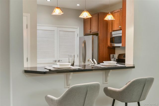 410 Westchester Avenue 110, Port Chester, NY 10573