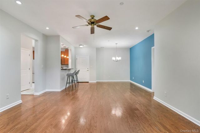 410 Westchester Avenue 110, Port Chester, NY 10573