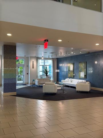 2000 N Bayshore Dr 708, Miami, FL 33137