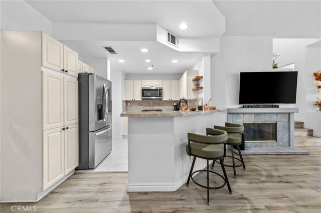 2938 Claremore Lane, Los Alamitos, CA 90720