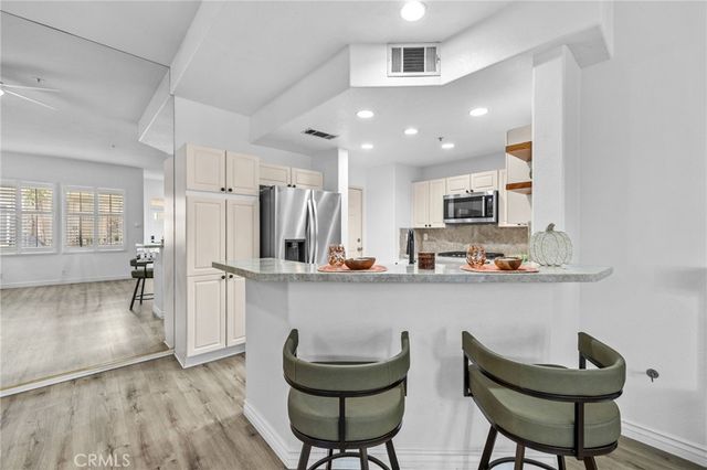 2938 Claremore Lane, Los Alamitos, CA 90720