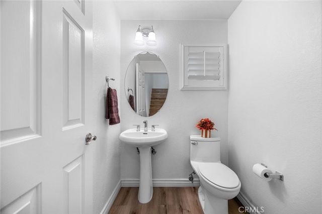 2938 Claremore Lane, Los Alamitos, CA 90720