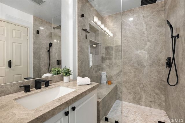 2938 Claremore Lane, Los Alamitos, CA 90720