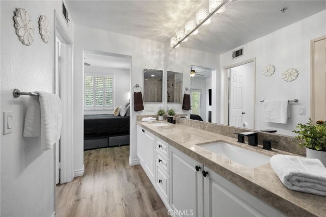 2938 Claremore Lane, Los Alamitos, CA 90720