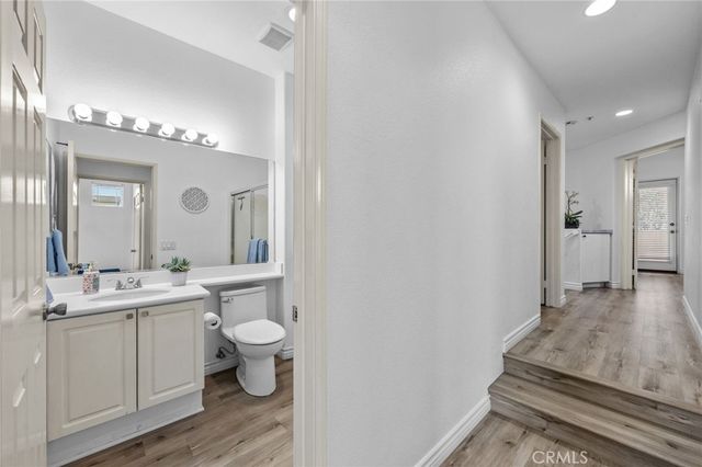 2938 Claremore Lane, Los Alamitos, CA 90720