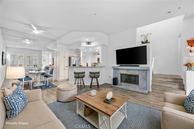 2938 Claremore Lane, Los Alamitos, CA 90720