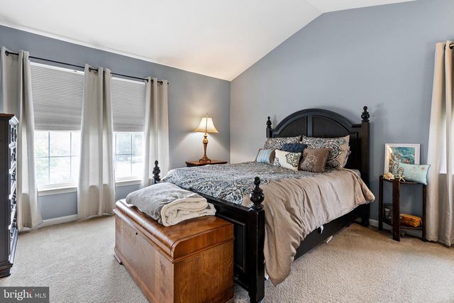 16 HIGHLAND CIR, Newark, DE 19713