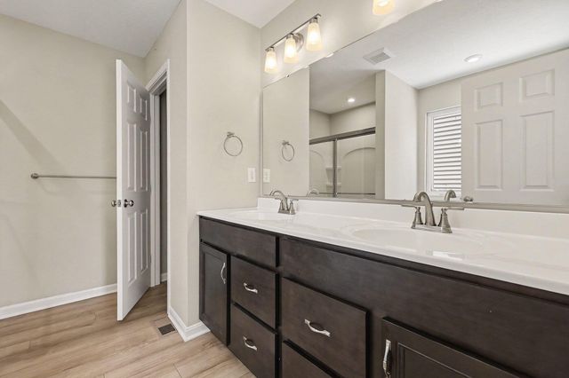 2116 Penny Lane, Hebron, KY 41048