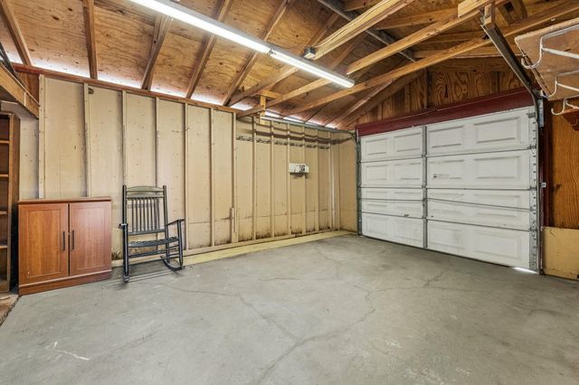 26604 Orchid Court, Huntsville, TX 77320