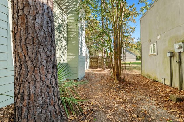 26604 Orchid Court, Huntsville, TX 77320