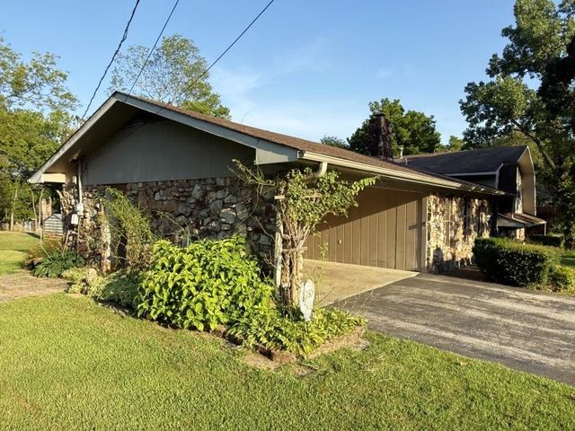 1202 N Pratt, Pocahontas, AR 72455