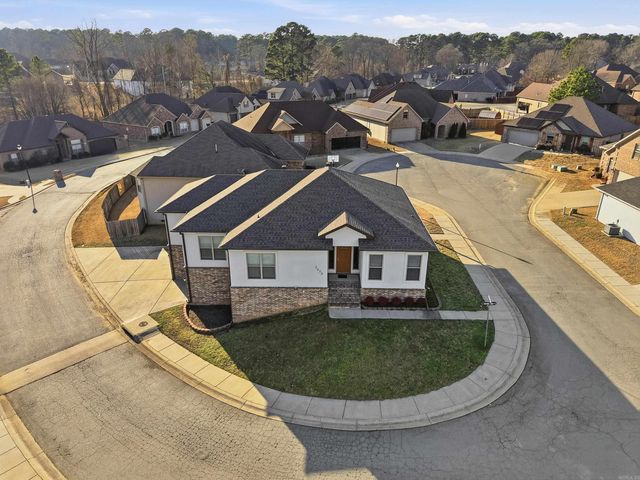 3458 Garden Club Dr, Bryant, AR 72022
