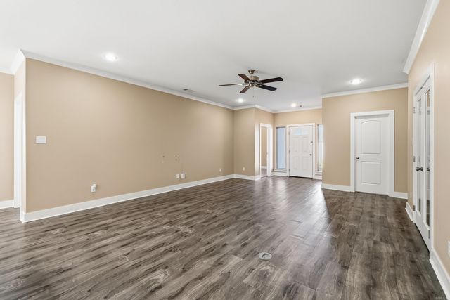 3458 Garden Club Dr, Bryant, AR 72022