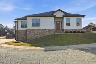 3458 Garden Club Dr, Bryant, AR 72022