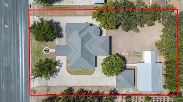 1611 E Mile 3 Road, Palmhurst, TX 78573