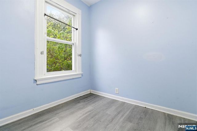 31 Hillman Street, Paterson, NJ 07522