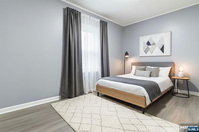 31 Hillman Street, Paterson, NJ 07522