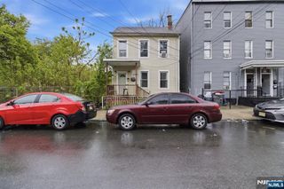 31 Hillman Street, Paterson, NJ 07522