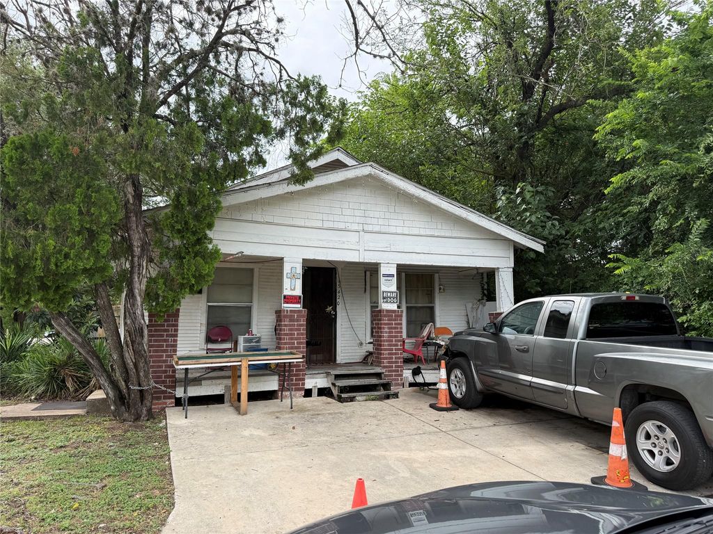 3420 Delano Street, Houston, TX 77004