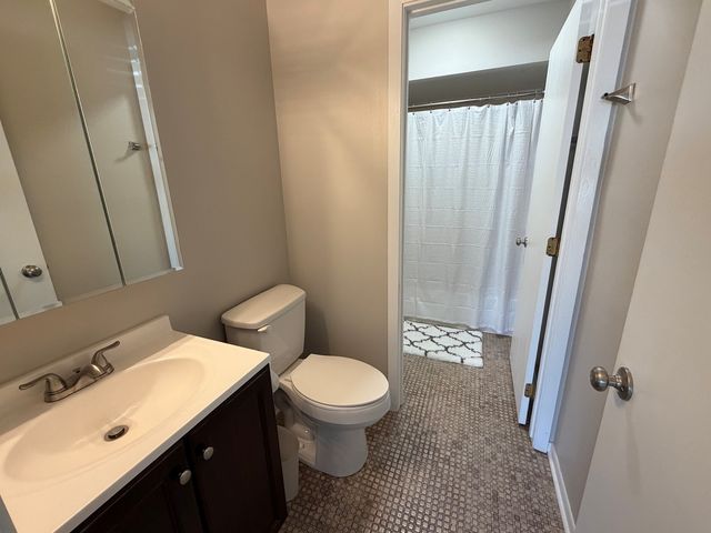 20 Echo Court 3, Vernon Hills, IL 60061