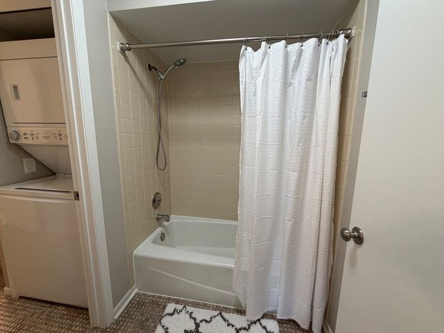 20 Echo Court 3, Vernon Hills, IL 60061
