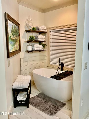 834 Creston Drive, Byram, MS 39272