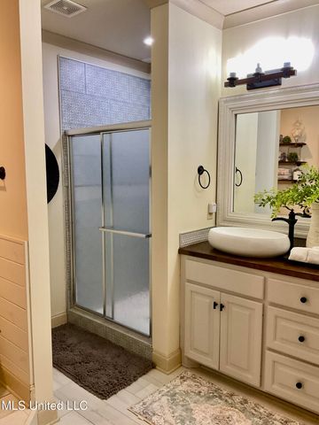 834 Creston Drive, Byram, MS 39272