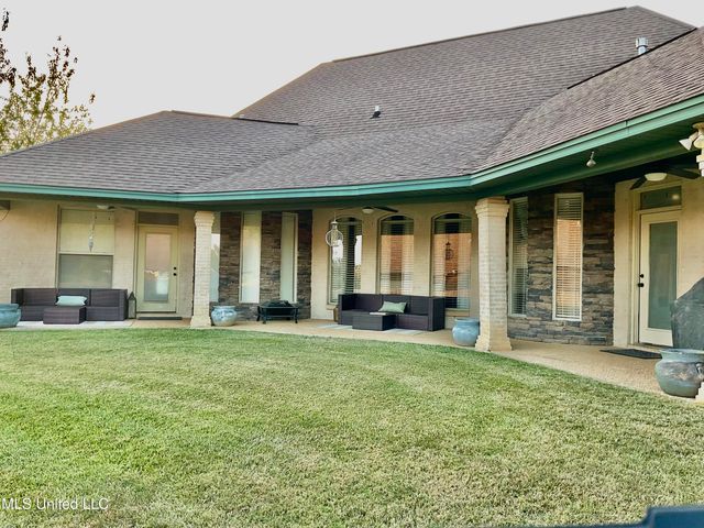 834 Creston Drive, Byram, MS 39272